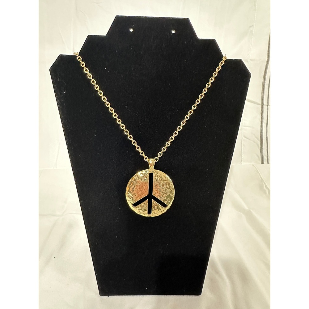 Pure Gold Tone‎ Peace Sign Necklace and Earrings Jewelry Set NE47888-001